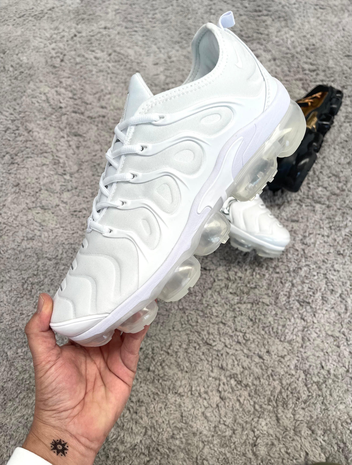 NIKE - VAPOR MAX (Opciones)