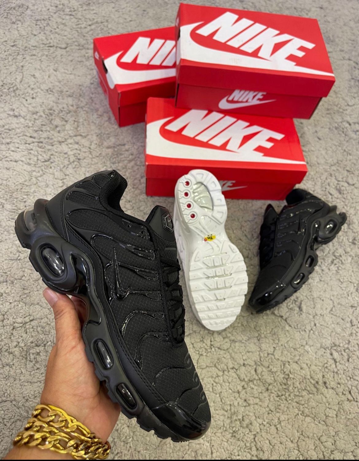 NIKE - TN (Opciones)