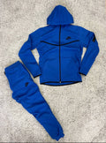NIKE - TECH FLECEE (Opciones)