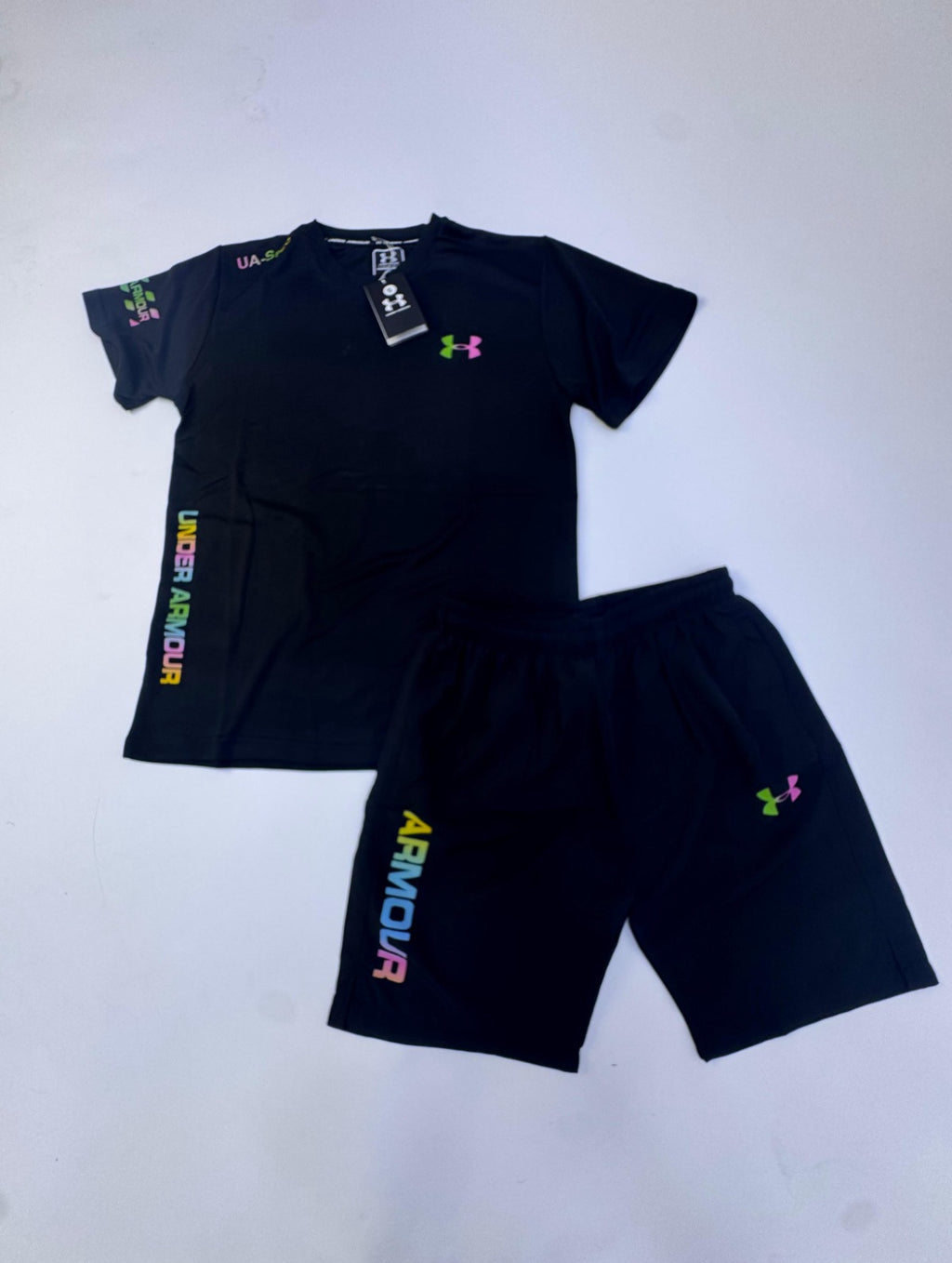 CONJUNTOS CORTOS - UNDER ARMOUR (Opciones)