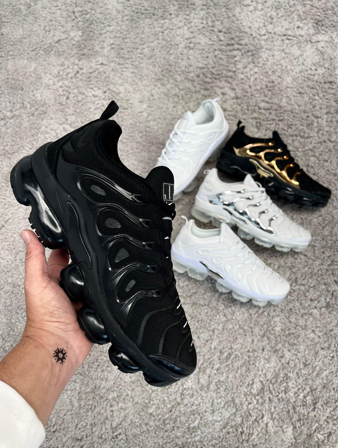 NIKE - VAPOR MAX (Opciones)